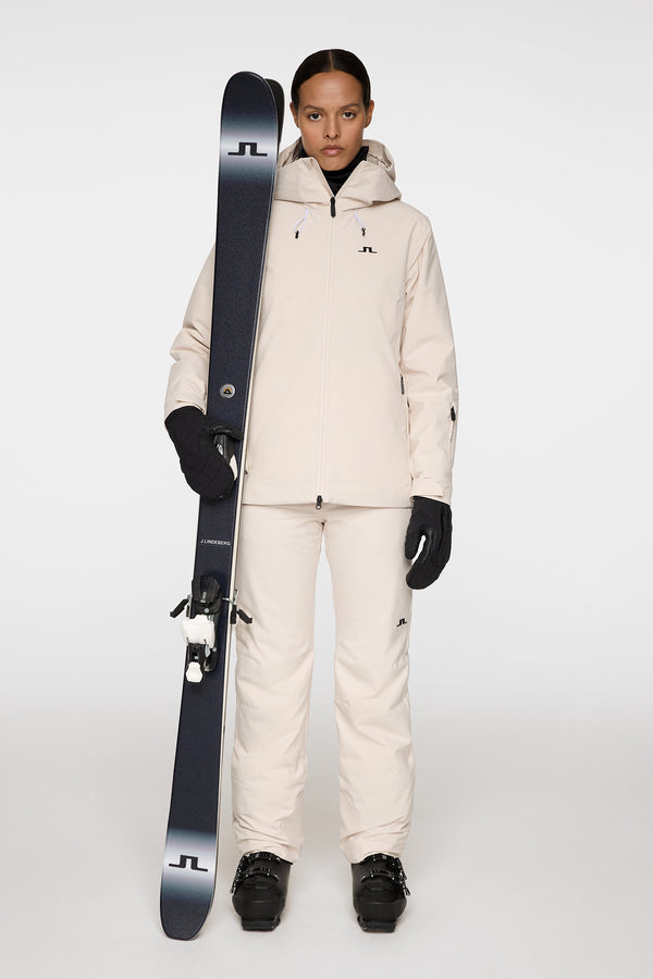 Rosario Pant / Moonbeam
