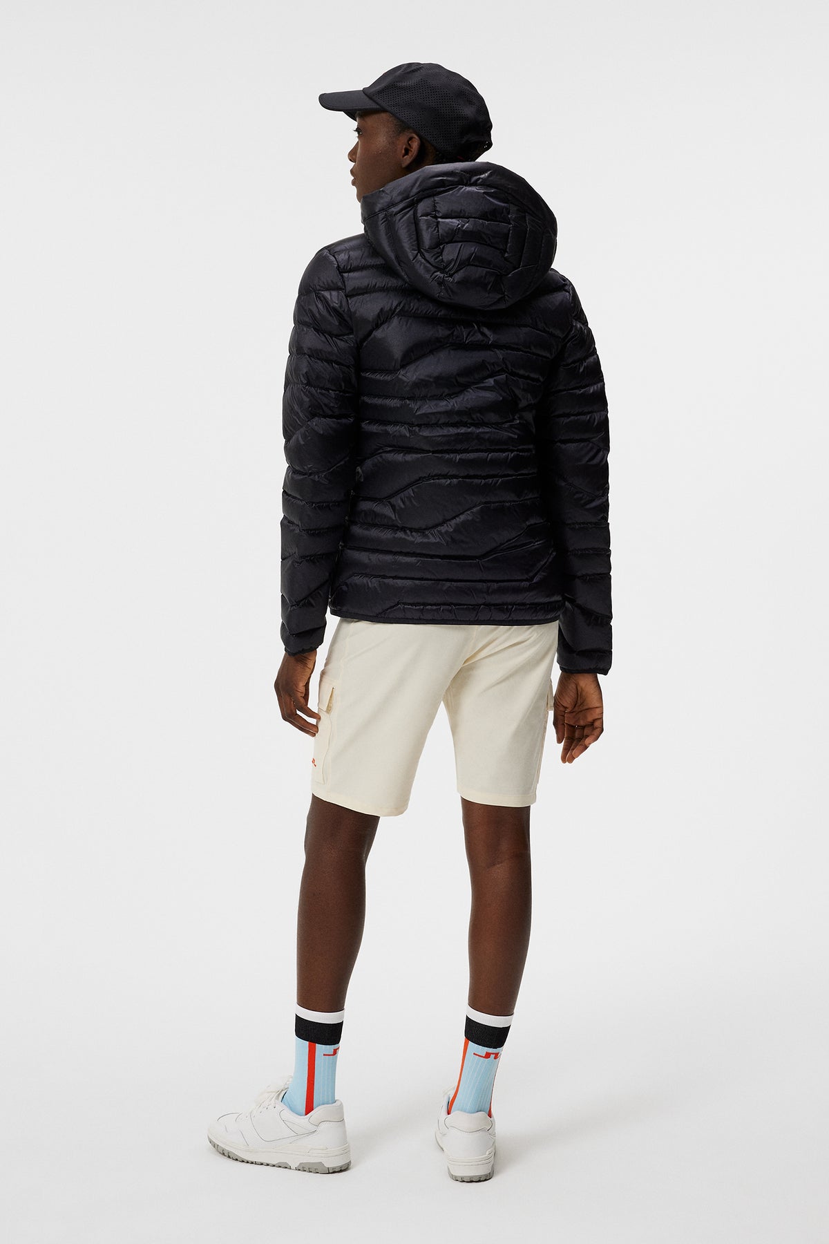 W Cliff Light Down Hood / Black