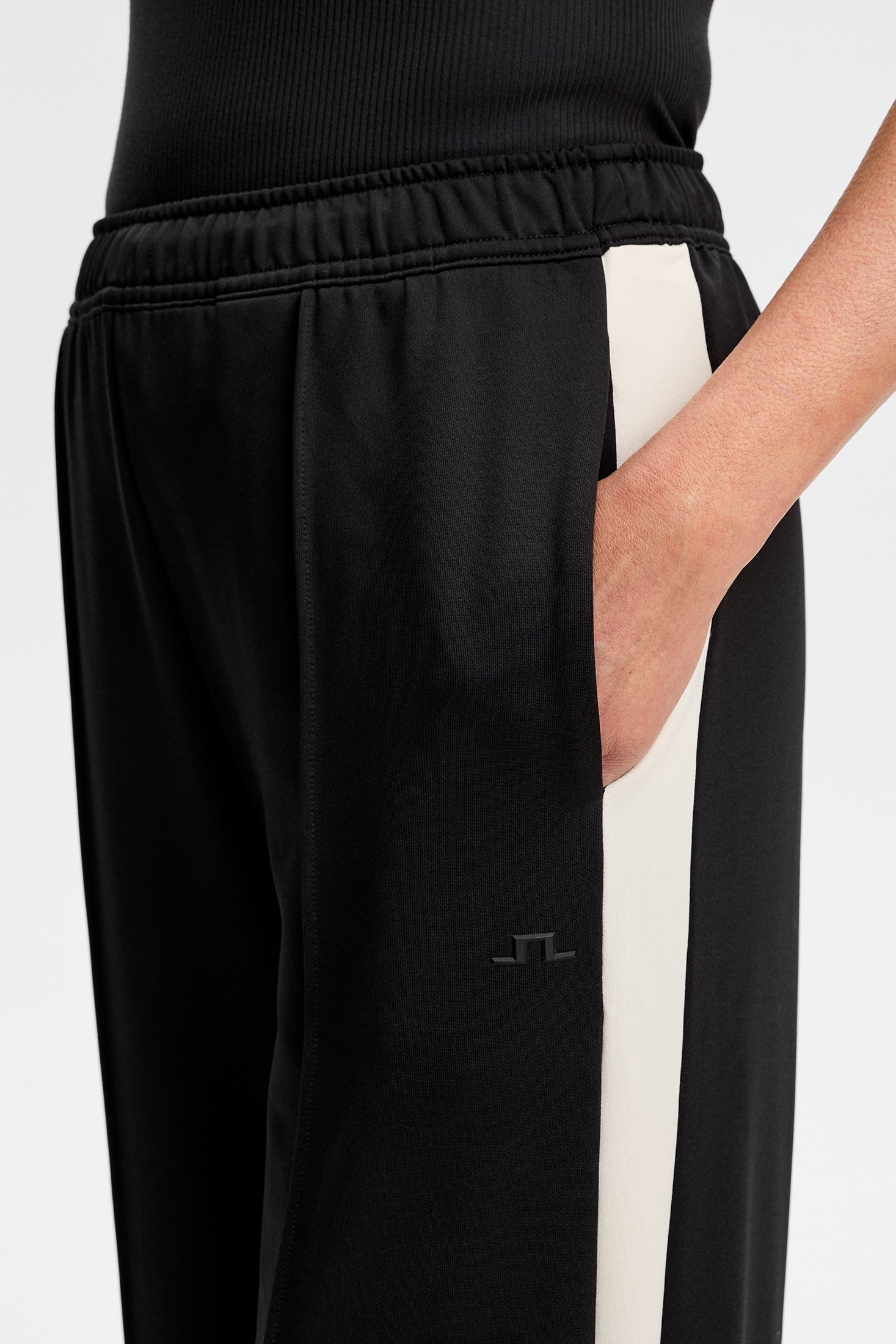 Fabiana Track Pants / Black | J.Lindeberg Official