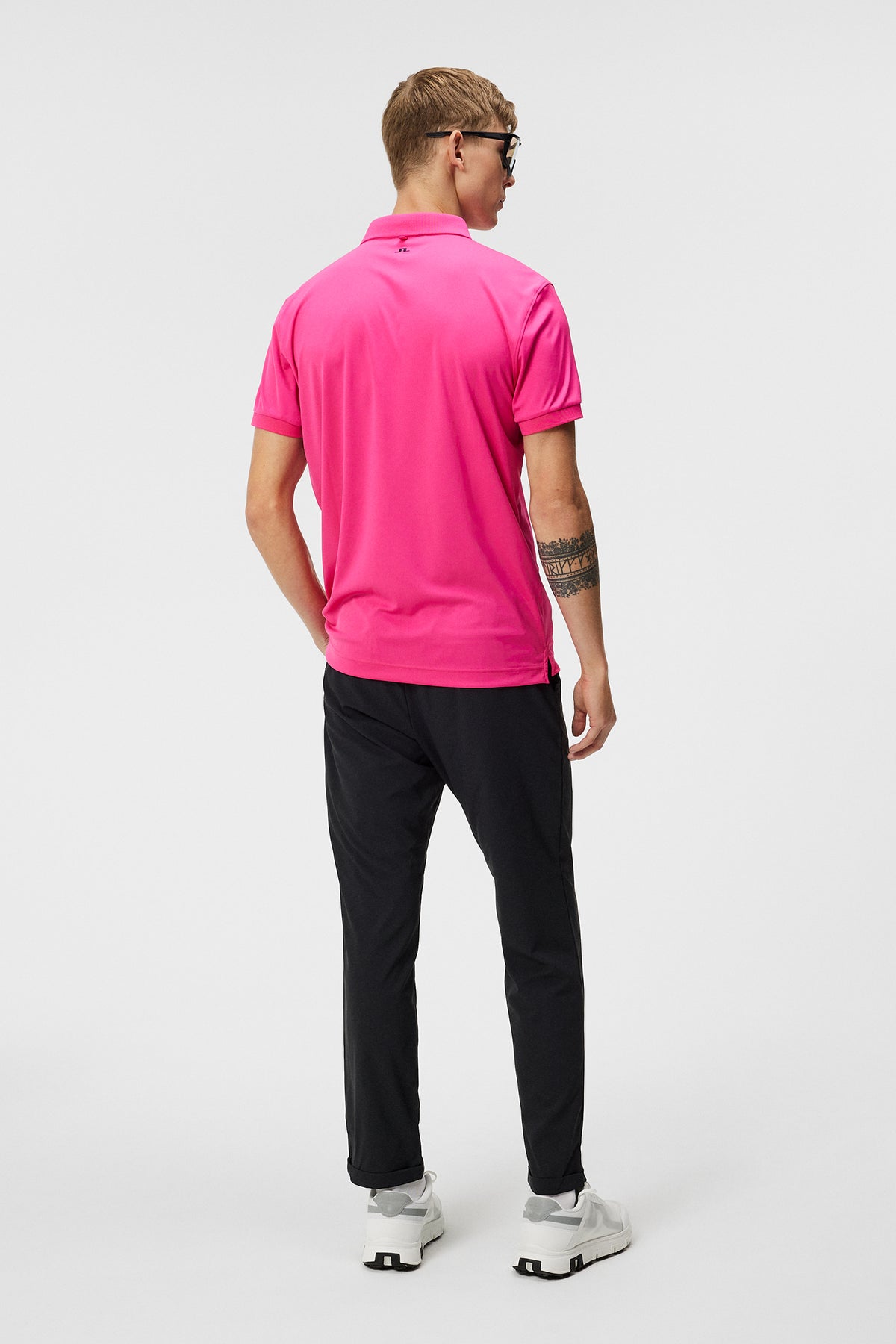 Tour Tech Slim Fit Polo / Fuchsia Purple
