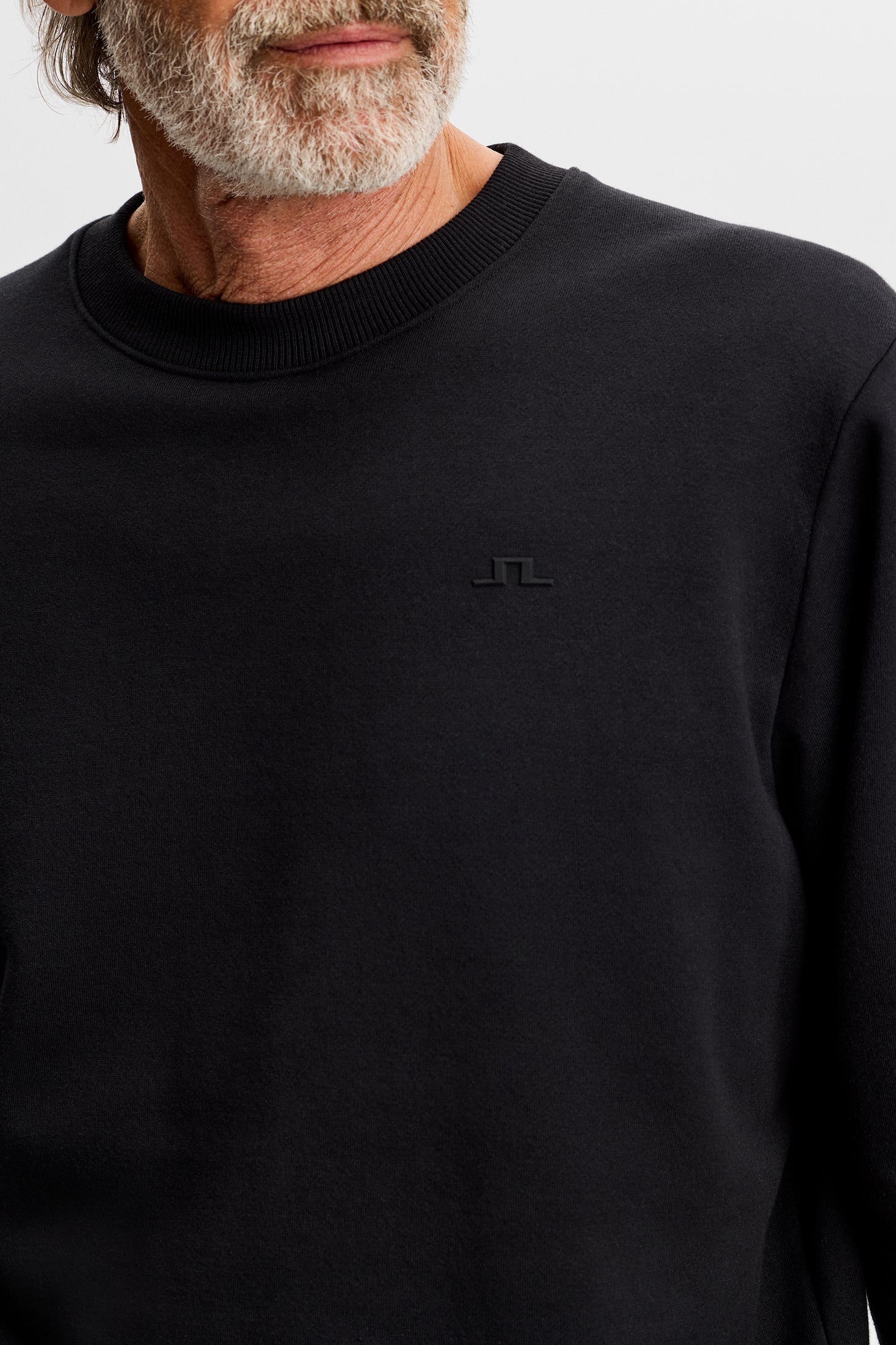 Alpha Crew Neck / Black | J.Lindeberg Official