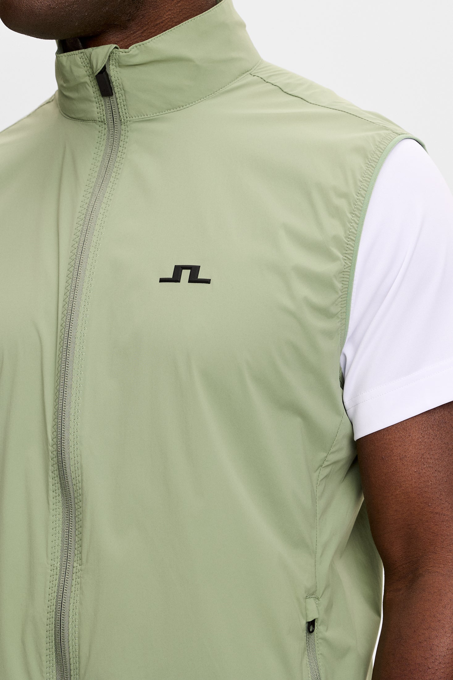 Ash Light Packable Vest / Hedge Green | J.Lindeberg Official