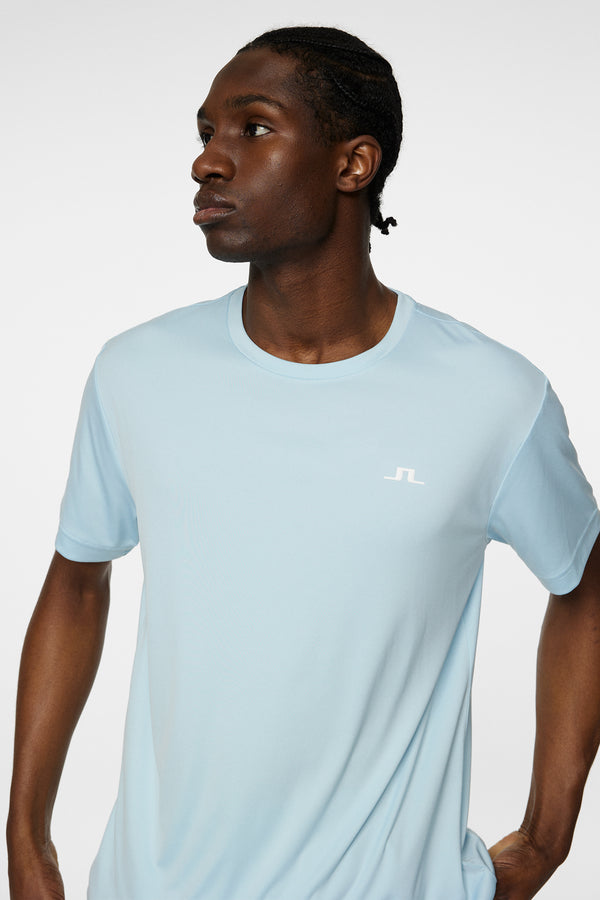 Ade T-shirt / Winter Sky