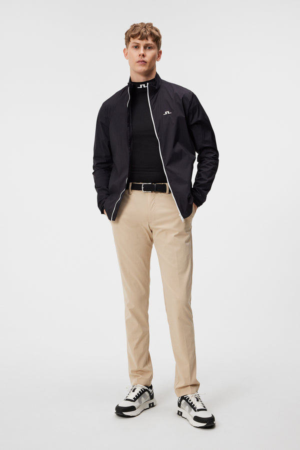 Ash Light Packable Jacket / Black