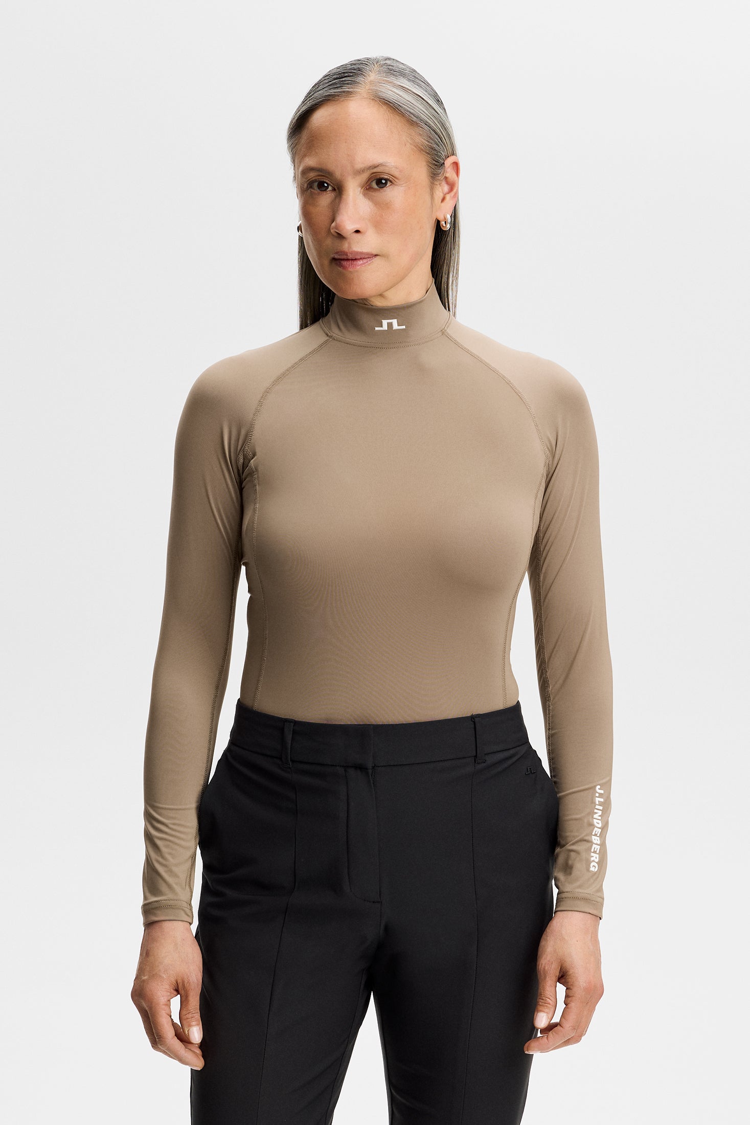 新品タグ付き　J.LINDEBERG レディース　長袖　ロングスリーブ　ボレロ New In Ladies Golf Clothing | J.Lindeberg Official