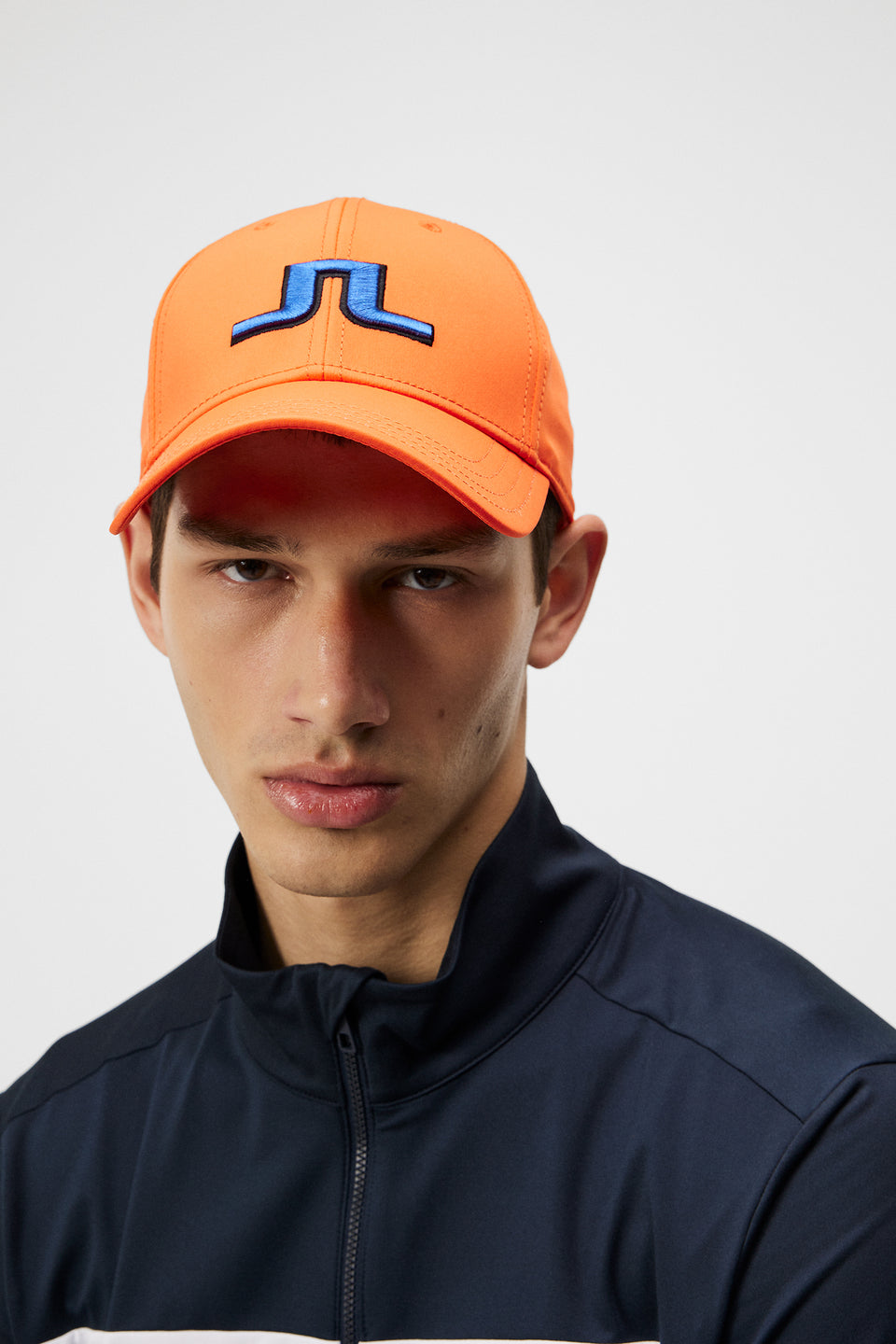 Angus Cap / Tangerine Tango