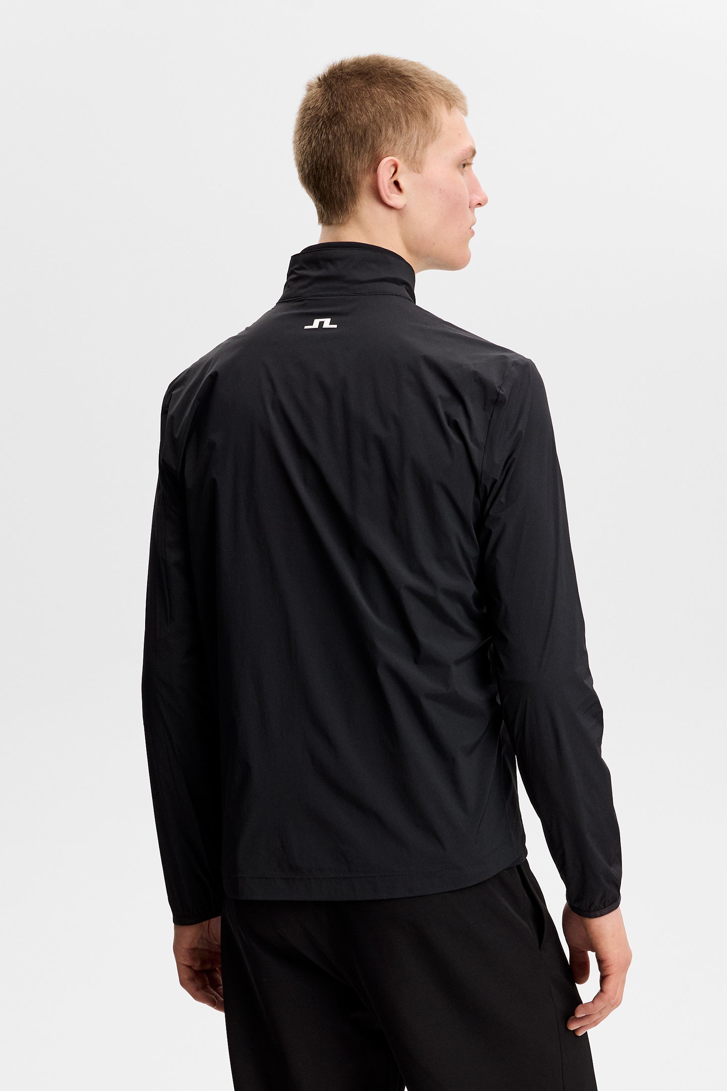 Ash Light Packable Jacket / Black | J.Lindeberg Official