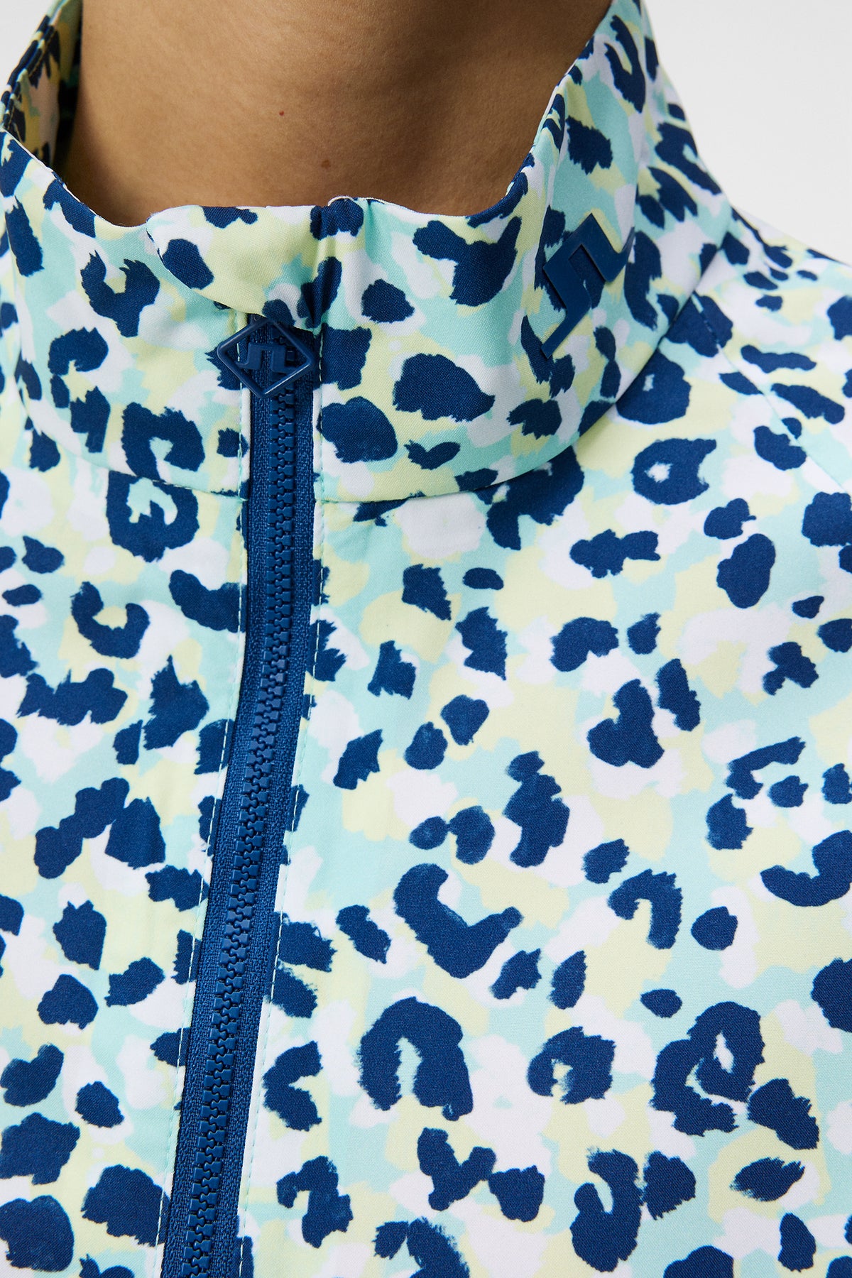 Evertine Rain Jacket Print / Leopard Aruba Blue