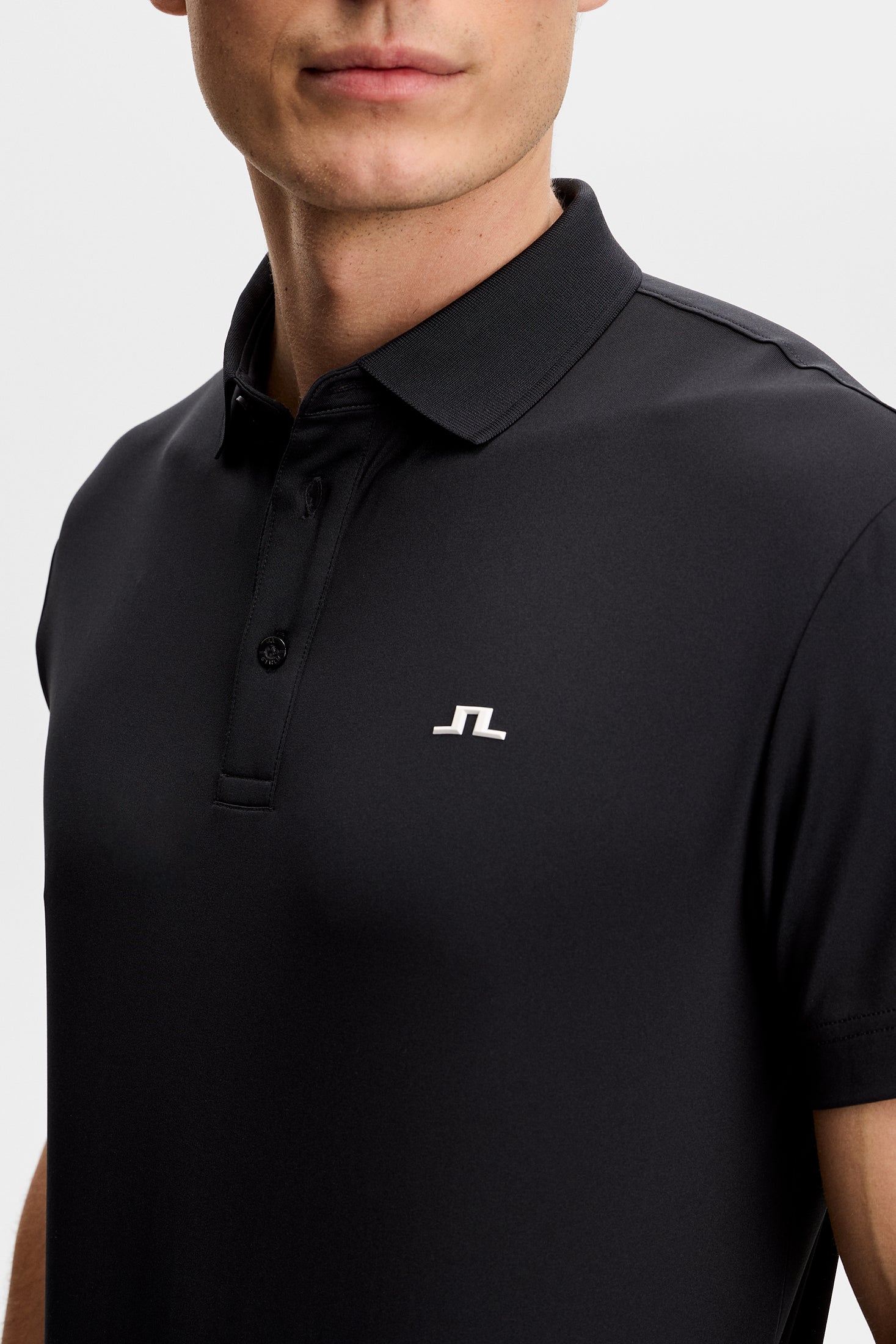 Bridge Polo / Black | J.Lindeberg Official Bridge Polo / Black | J.Lindeberg Official