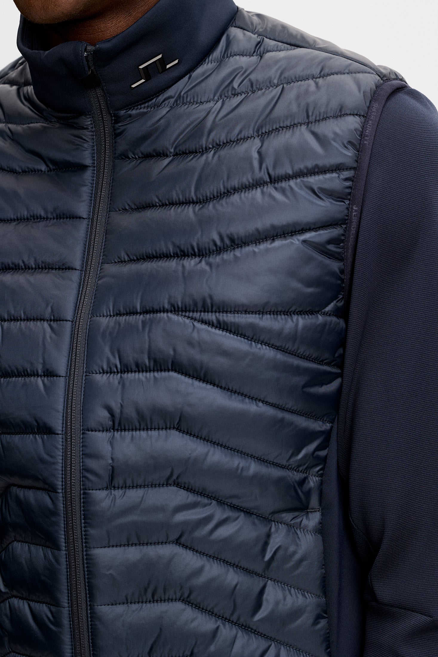 Heyden Quilt Hybrid Vest / JL Navy | J.Lindeberg Official