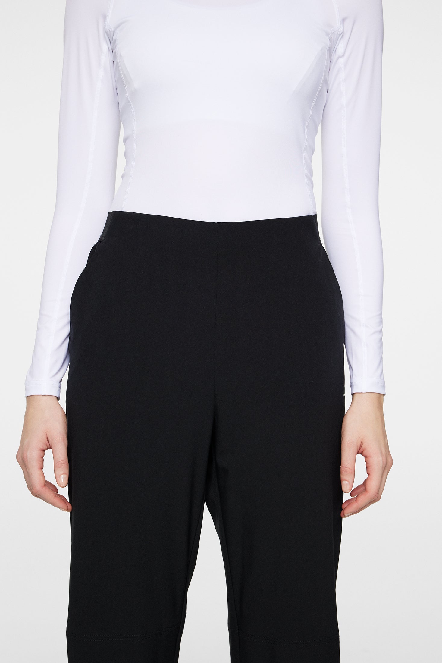 Jessica Pull On Pant / Black – J.Lindeberg