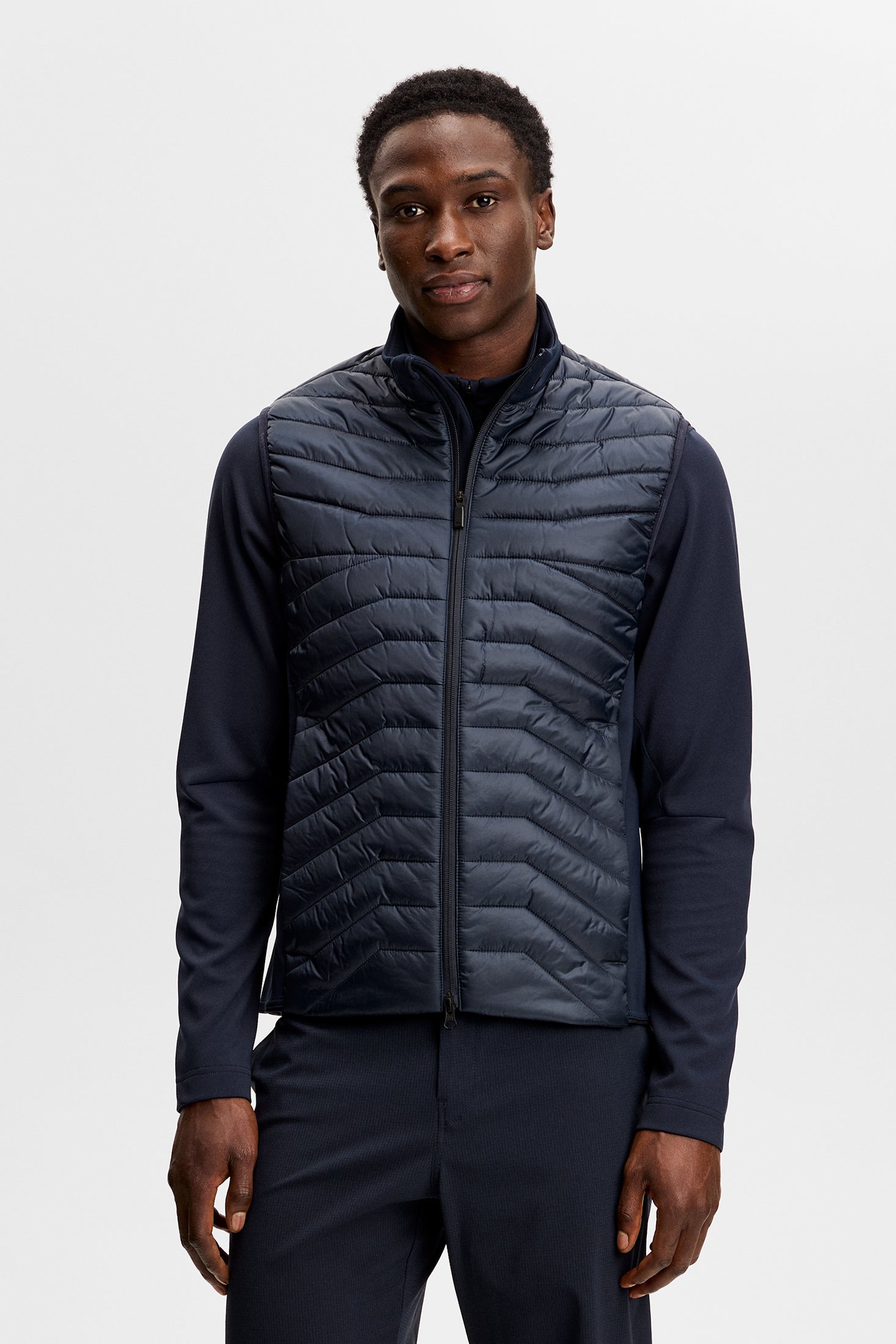 Heyden Quilt Hybrid Vest / JL Navy | J.Lindeberg Official