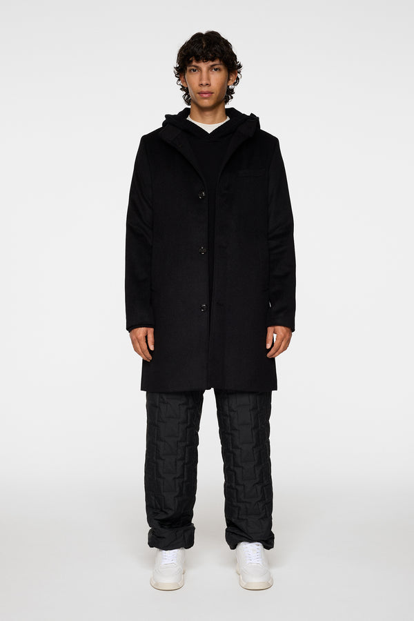 Jesse Melton Coat / Black