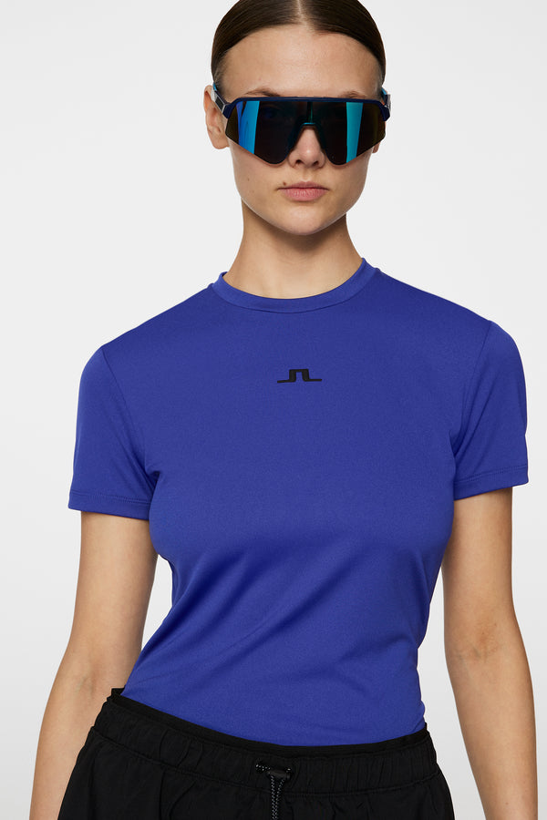 Ada T-shirt / Clematis Blue