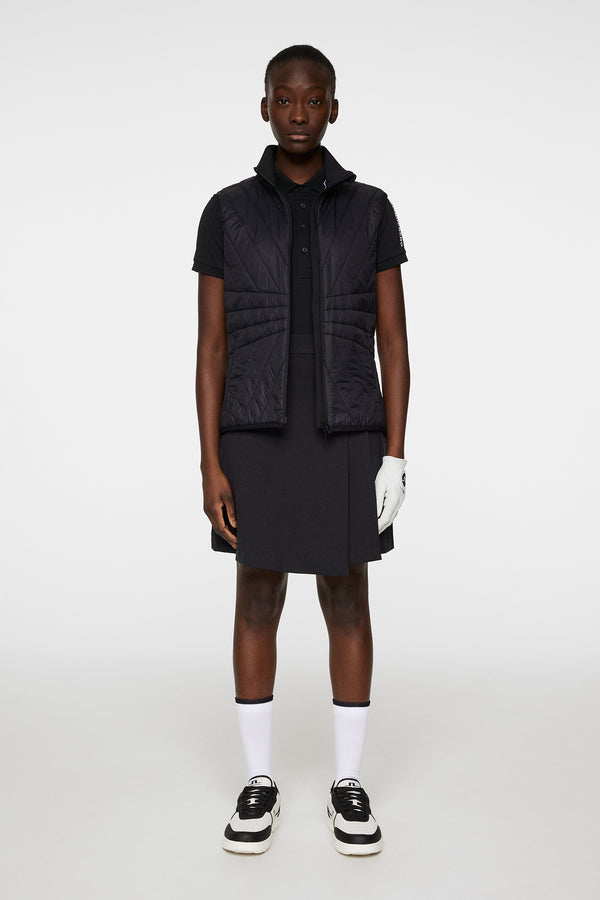 Holma Quilt Hybrid Vest / Black