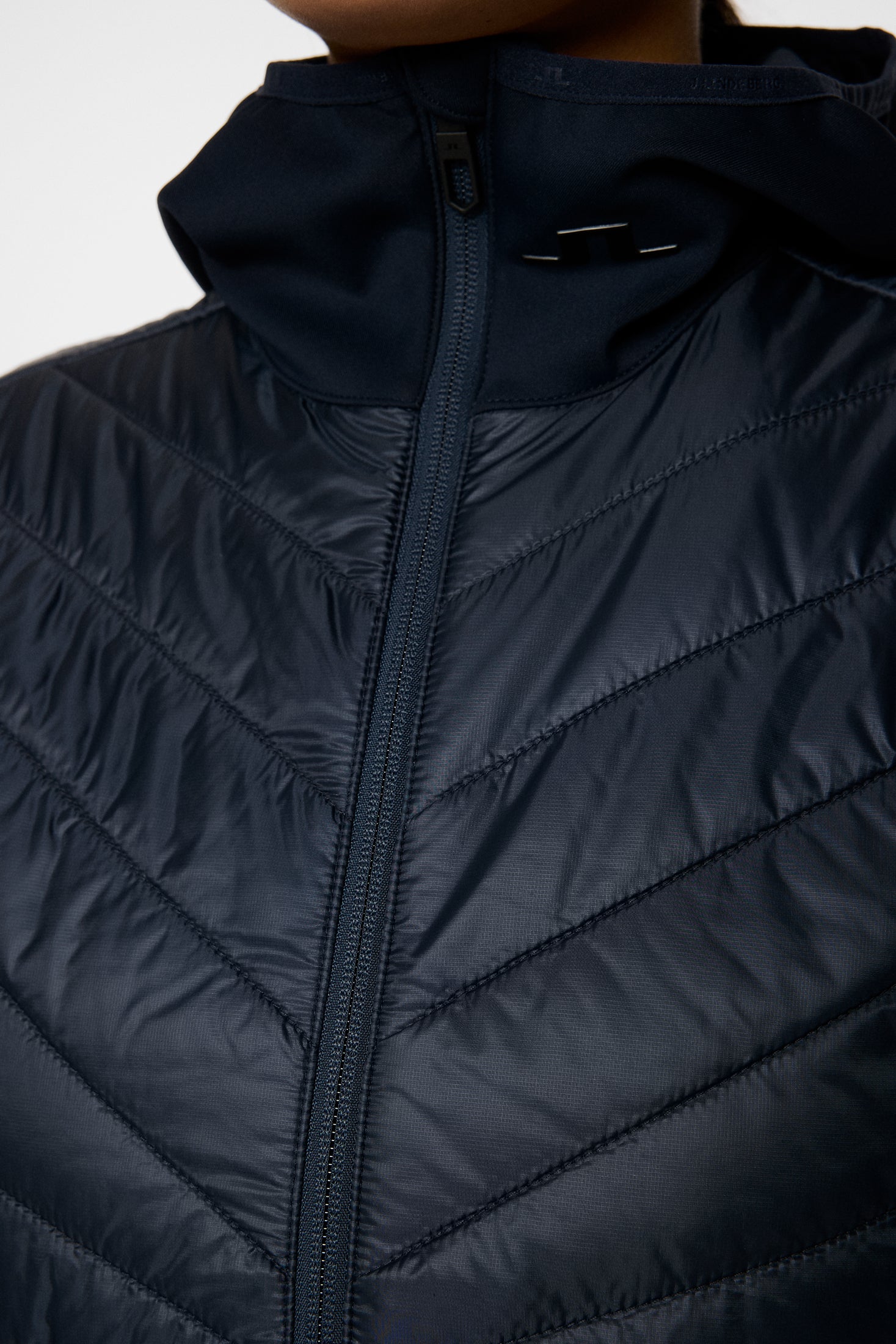 Madde Quilt Hybrid Vest / Black
