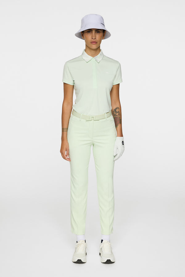 Pia Pant / Ambrosia