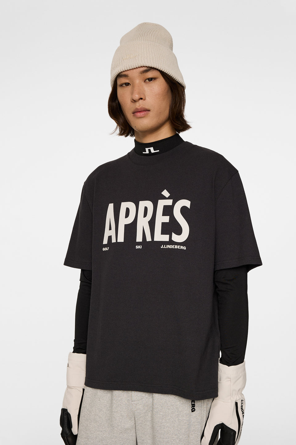 Hale Seasonal Logo T-shirt / Black