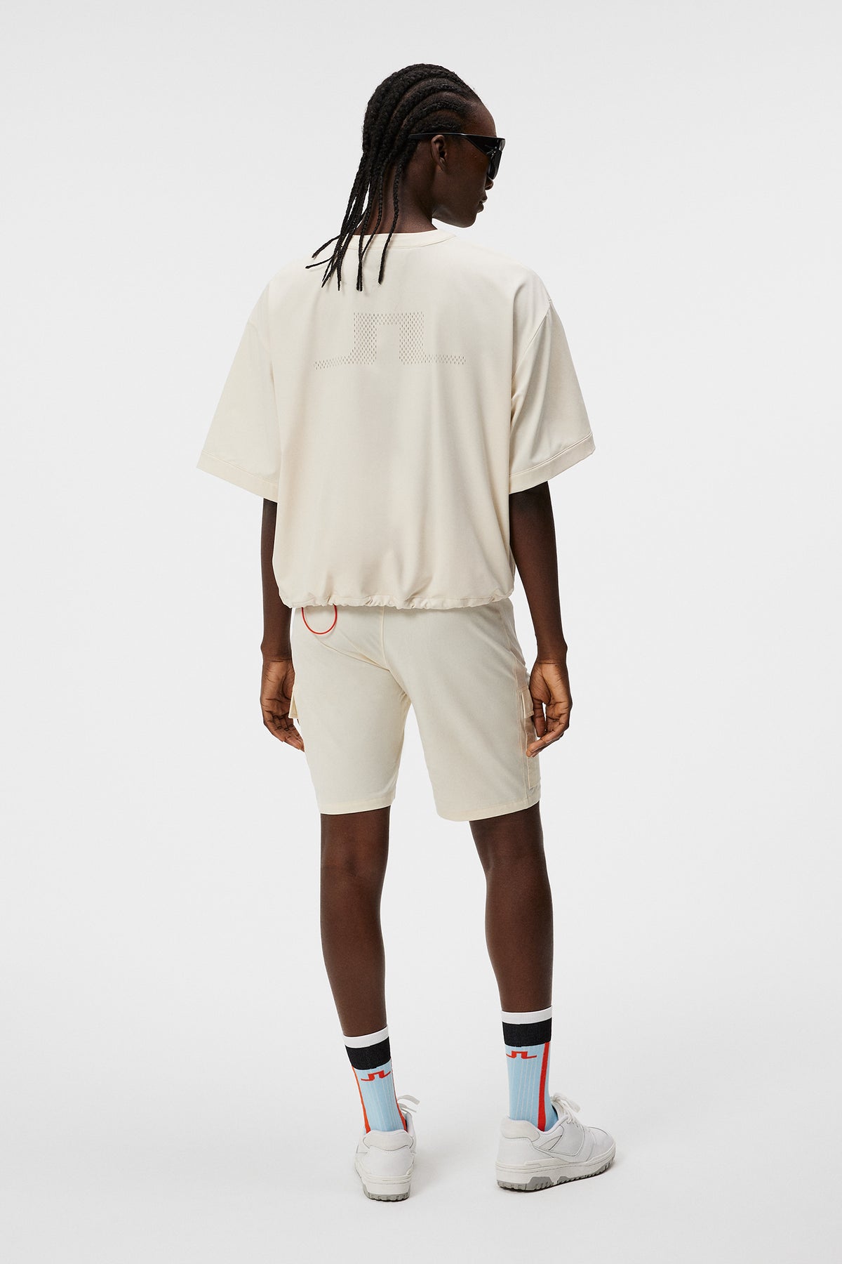 Anya Shorts / Almond Milk