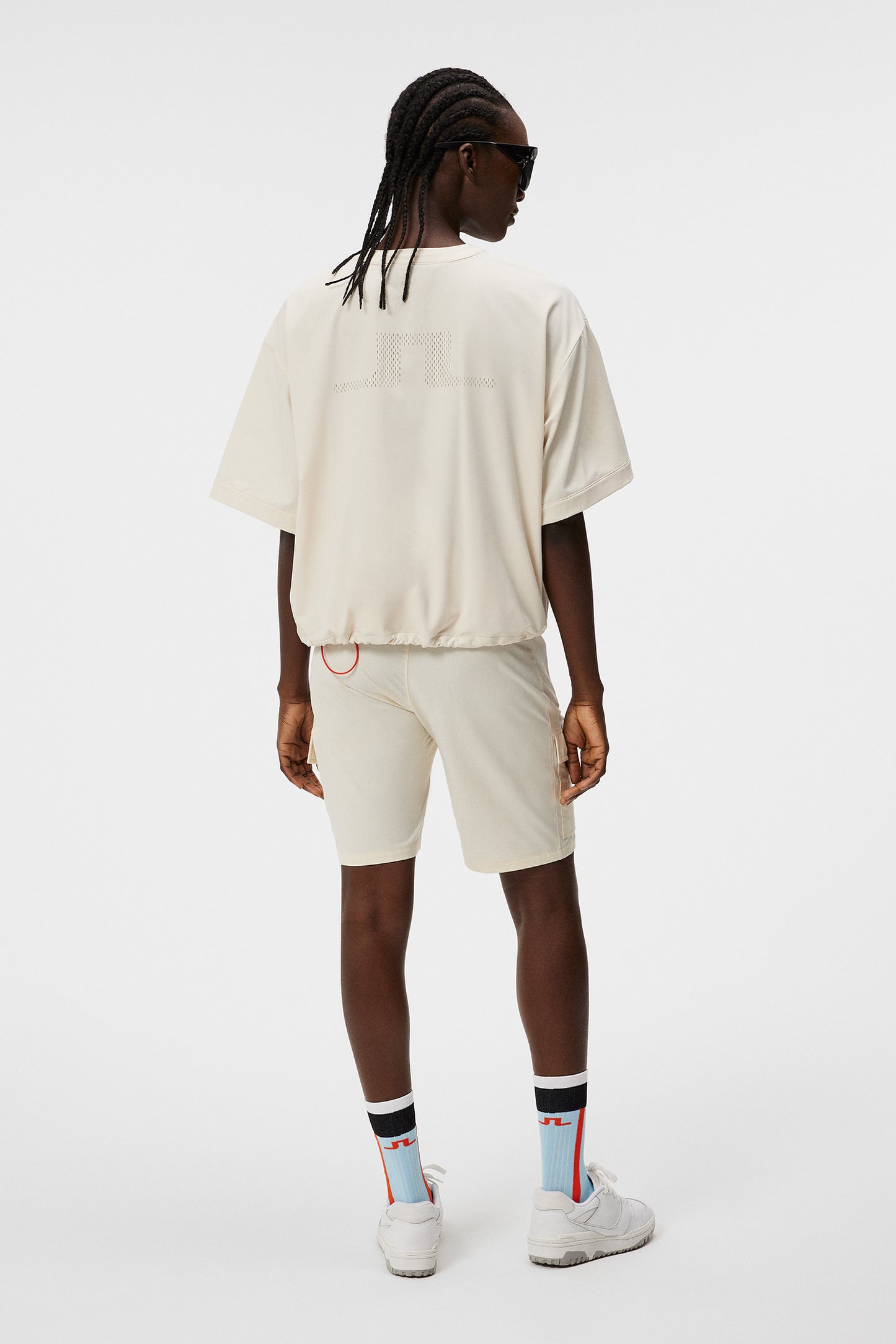 Anya Shorts / Almond Milk