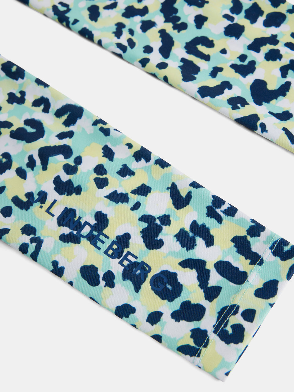 Aylin Print Sleeves / Leopard Aruba Blue