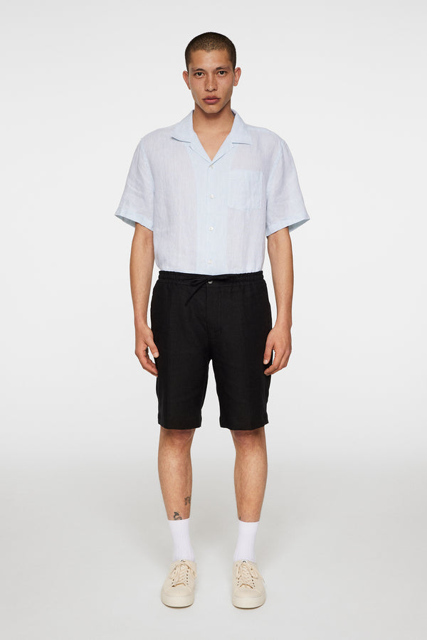 Brady Drape Linen Shorts / Black