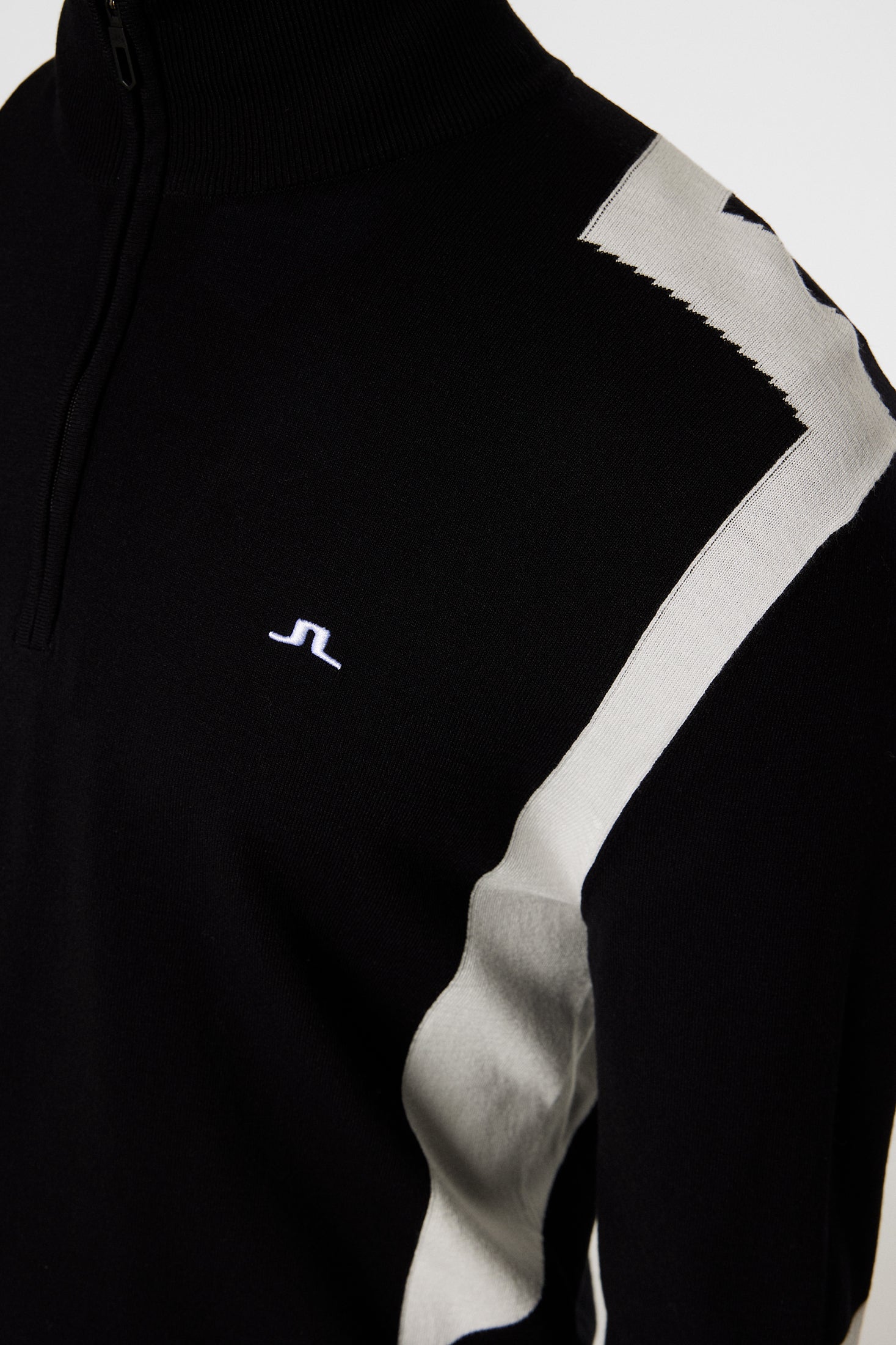 J.Lindeberg Golf Mid Layer - Leon QZ Mid - Black PS25