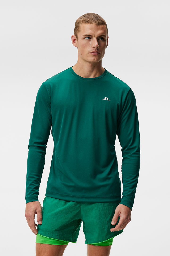 Elegant Tennis Clothing for Men J.Lindeberg
