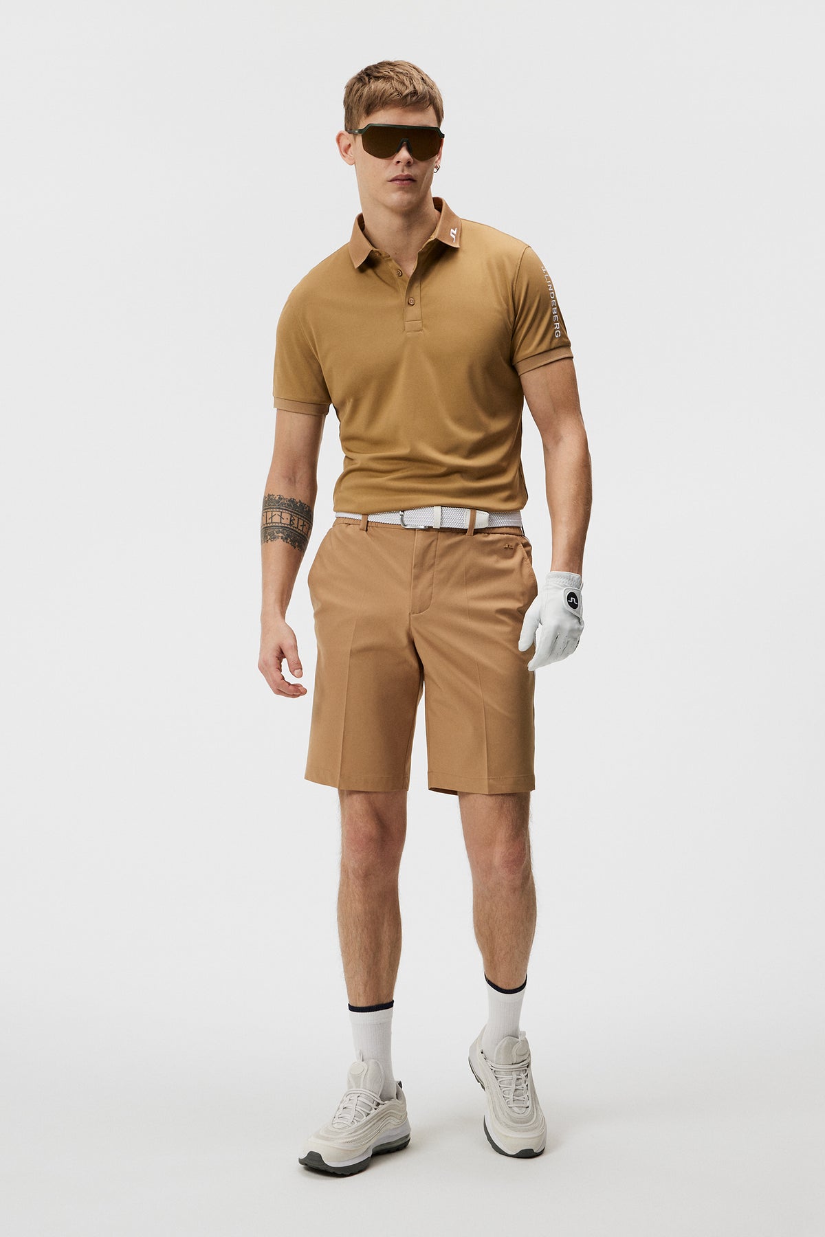 Stuart Stripe Shorts / Tiger Brown