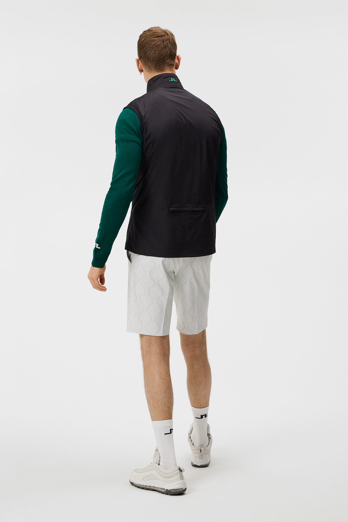 5659022 Ash Light Packable Vest / Black – J.Lindeberg